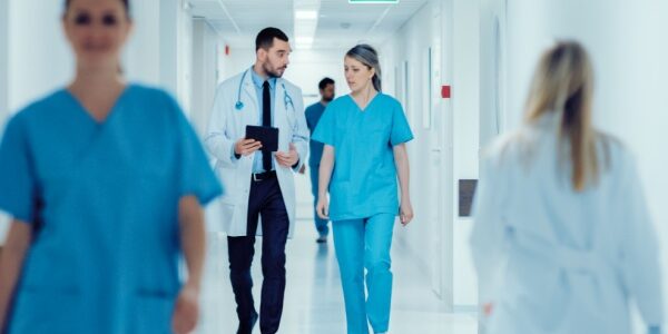 Permanence des soins : garantir un accès permanent et équilibré