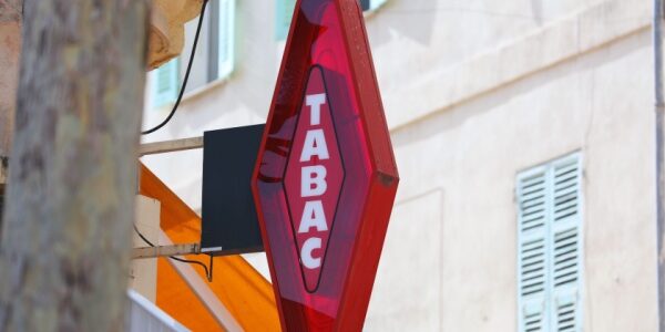 Indemnité de fin d’activité pour les buralistes : quels départements éligibles ?