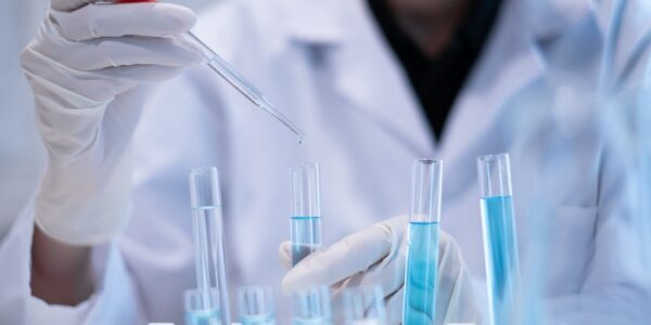 Santé au travail : on en sait plus sur l’analyse des substances dangereuses !