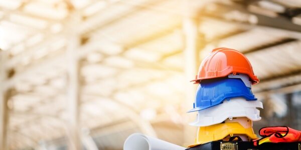 Travailleurs étrangers : mise à jour des métiers en tension