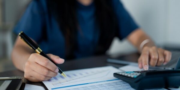 Exonérations fiscales dans les QPV et les ZFU-TE : on joue les prolongations… avec précisions !