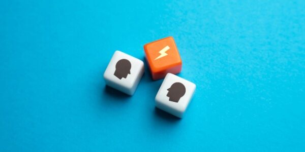 C’est l’histoire d’un employeur et d’un salarié qui envisage d’exercer son droit de retrait… à son retour de congés…