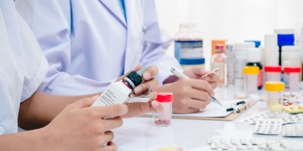 Préparations hospitalières : nouvelles modalités de déclaration