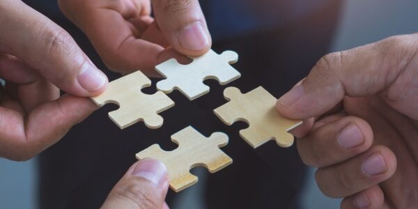 Coemploi : une reconnaissance possible hors d’un groupe de sociétés ?