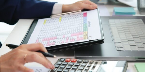 Approbation et dépôt des comptes annuels d’une SAS : attention aux délais