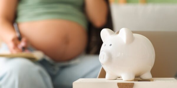 Congé supplémentaire de naissance : précisions pour le RSA et la prime d’activité