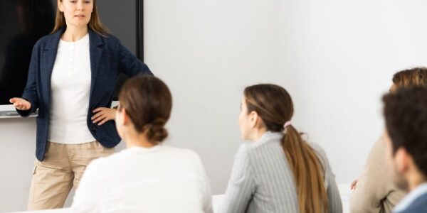 Enseignement privé : précisions concernant les enseignants stagiaires