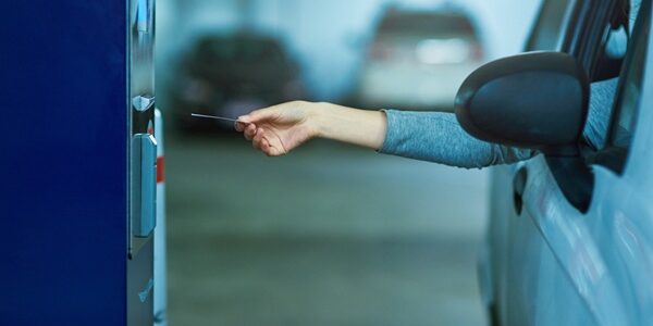 Facturation électronique : quel sort pour les tickets de parking et de péage ? Facturation électronique : quel sort pour les tickets de parking et de péage ?
