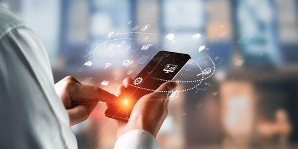 Travailleurs de plateforme : bientôt le prélèvement à la source des cotisations sociales ? Travailleurs de plateforme : bientôt le prélèvement à la source des cotisations sociales ?