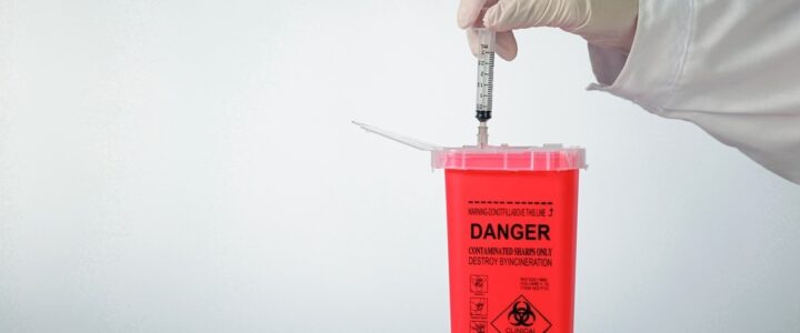 Déchets de soins à risques infectieux et emballages : une expérimentation possible
